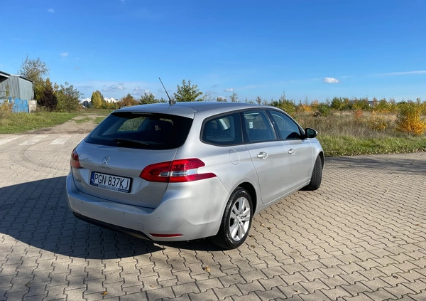 Peugeot 308 cena 40900 przebieg: 124500, rok produkcji 2017 z Poznań małe 191